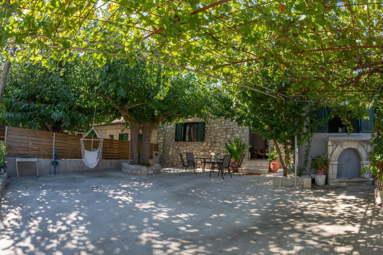 Villa Mouria Pinakokhorion Exterior photo